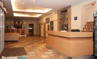 Toss Hotel