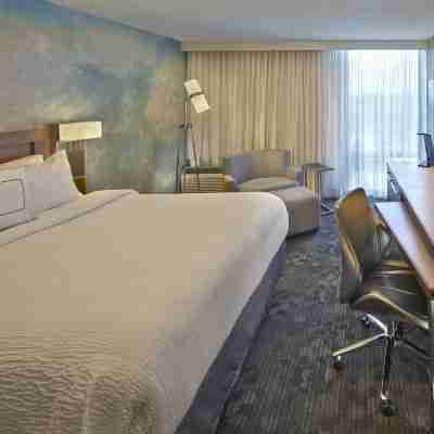 Courtyard by Marriott Philadelphia City Avenue Rooms