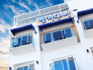 Gangneung Belraruna Pension