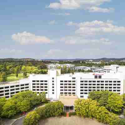 Crowne Plaza Canberra, an IHG Hotel Hotel Exterior