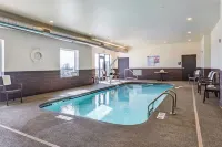 Sleep Inn & Suites Mt Hope Near Auction & Event Center Hotel di Paint Township
