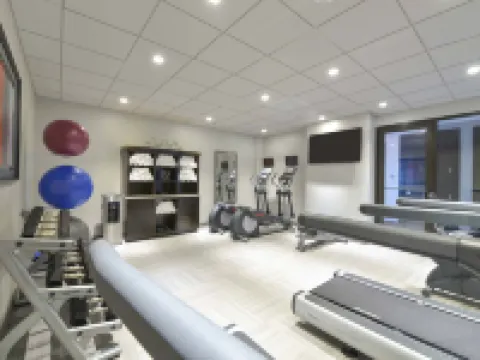 Fairfield Inn & Suites Boston Cambridge Hotels in Cambridge