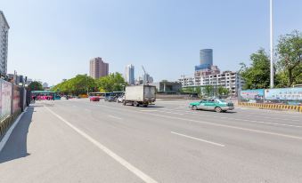 Home Inn (Xuzhou Xima Taihubushan Subway Station)