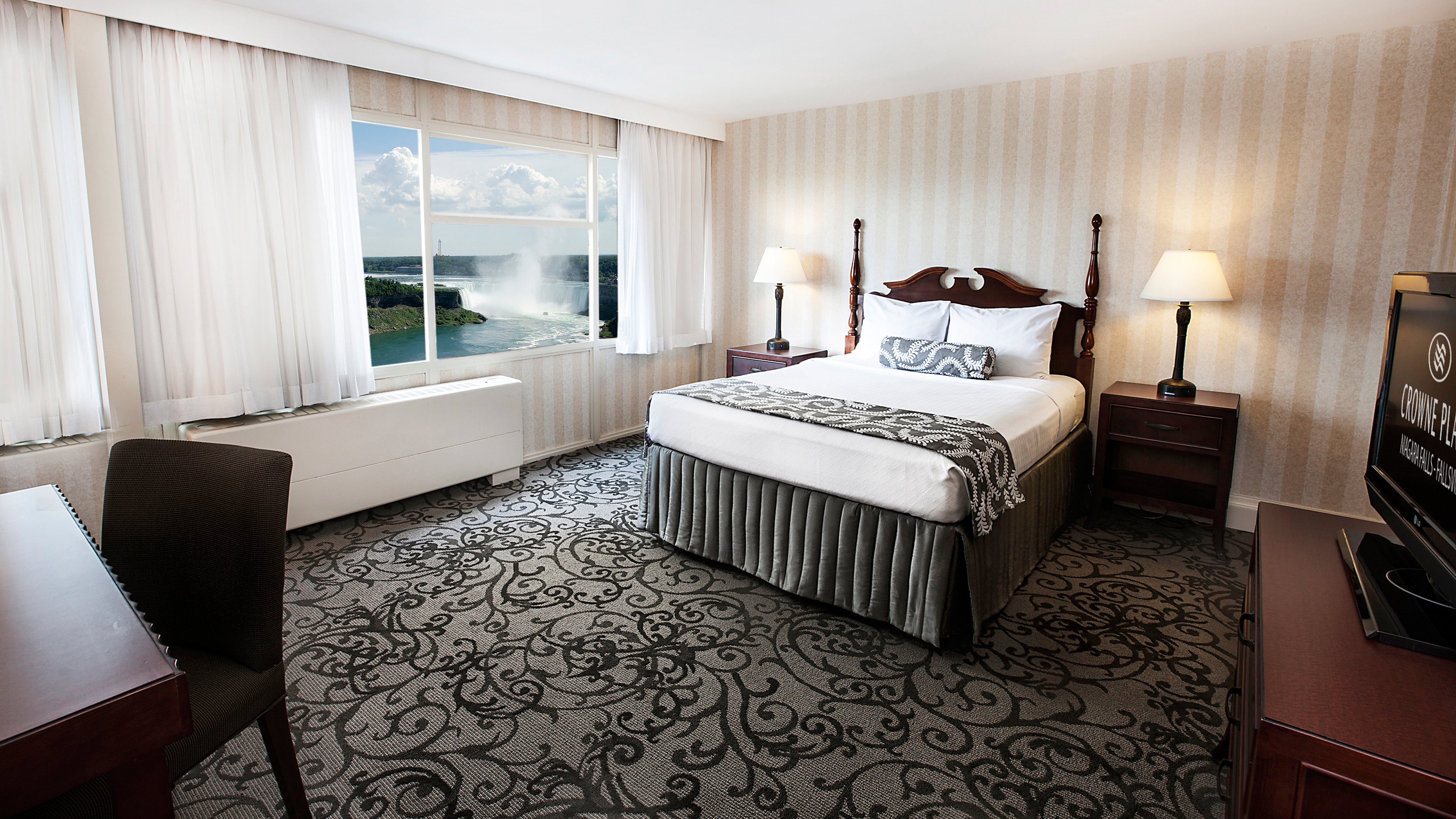 Crowne Plaza Niagara Falls Fallsview, an Ihg Hotel