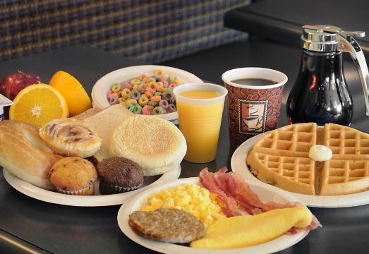 클론멜 캐슬 다이닝