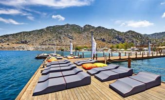 Fİ Light Solto Boutique Beach Hotel