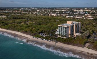 Jupiter Beach Resort & Spa