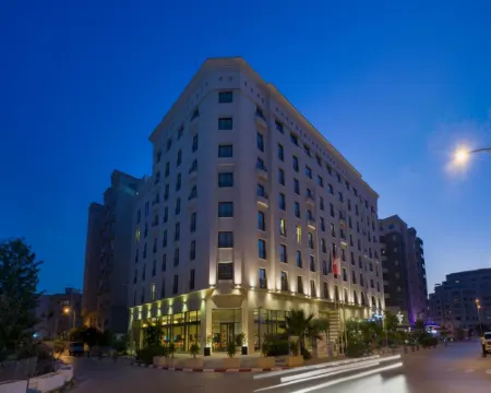 Le Corail Suites Hotel Hotels in El Kram