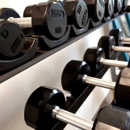 Holiday Inn Express & Suites MANHATTAN by IHG