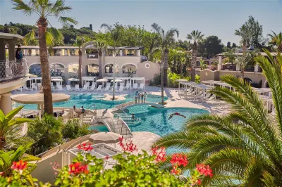 Forte Village Resort - Il Castello Hôtels à : Santa Margherita di Pula