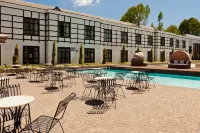 ANEW Hotel Hilton Pietermaritzburg - Pools