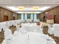 Hotel Suschevsky Safmar (ex. Holiday Inn Suschevsky) โรงแรมใกล้สถานี VDNKh