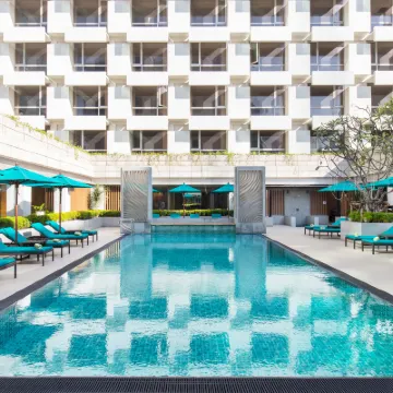 Holiday Inn BANGKOK by IHG Hotel dekat San Phra Phrom