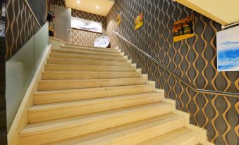 Yijia Hotel (Changchun Hongqi Street Youshan Branch)