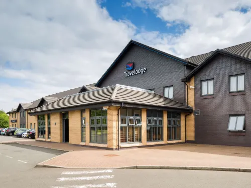 Travelodge Glasgow Airport Hotels in Paisley