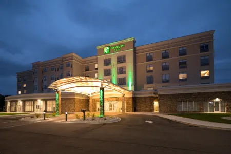 Holiday Inn & Suites Mount Pleasant