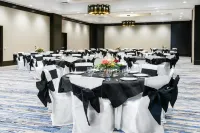 Embassy Suites College Station Hotel di College Station