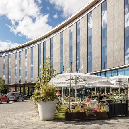 Radisson Blu Hotel Uppsala Отели рядом с достопримечательностью «Flogsta»