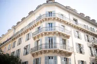 Best Western Premier Hotel Roosevelt Отели рядом с достопримечательностью «Парк Кастель Де До Руа»