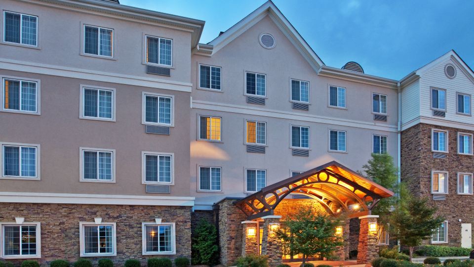 Staybridge Suites COLUMBUS - FORT BENNING by IHG