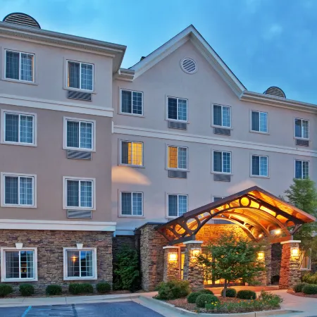 Staybridge Suites COLUMBUS - FORT BENNING by IHG Отели в г. Колумбус
