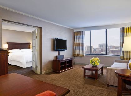 Sheraton Philadelphia University City Hotel