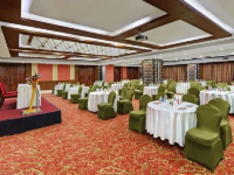 Express Inn the Business Luxury Hotel Hotels in Nashik