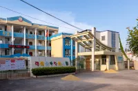 Nanxiong Dengfang Hotel