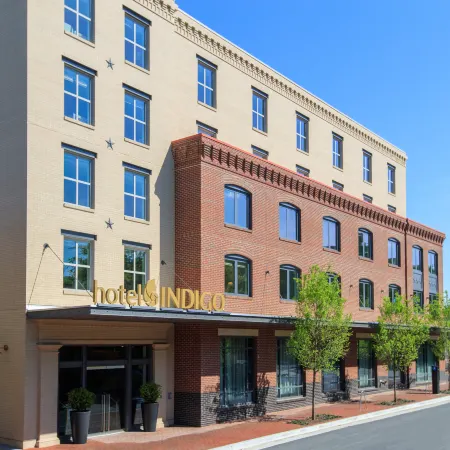 Hotel Indigo OLD TOWN ALEXANDRIA by IHG Отели рядом с достопримечательностью «Набережная Старого города»
