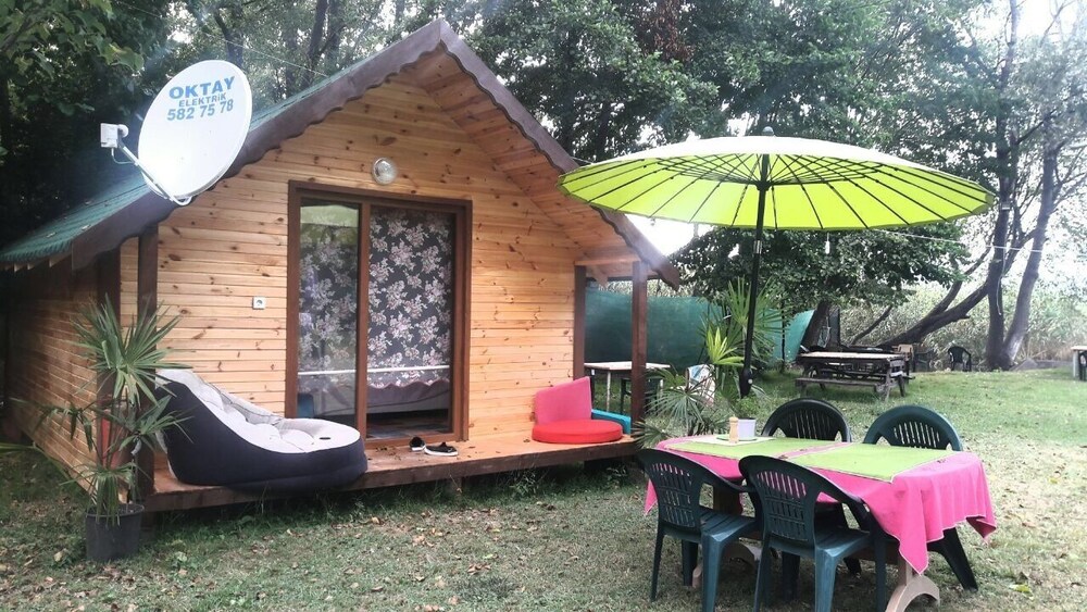 Osso Garden Bungalow