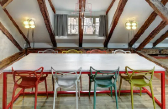 4 Arts Apartments by Adrez