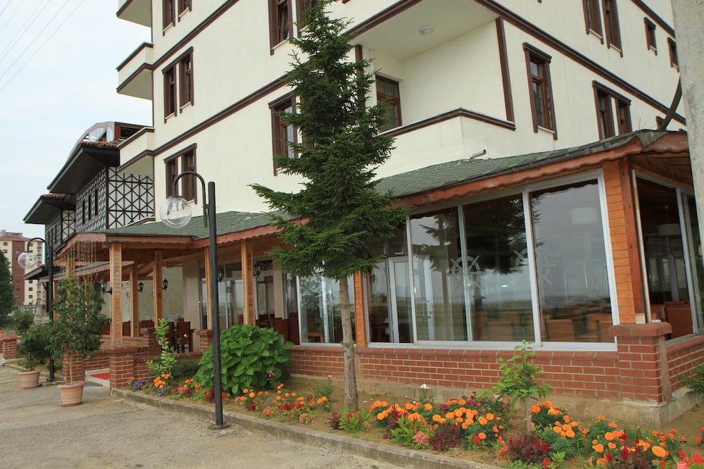 Cansizoglu Hotel