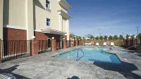 Holiday Inn Express MCCOMB by IHG - Uima-altaat