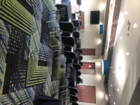 Holiday Inn Express & Suites Ennis by IHG