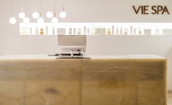 Pullman Port Douglas Sea Temple Resort & Spa