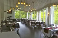 Vesterland Feriepark Hytter, Hotell og Leikeland Hoteles en Lærdalsøyri