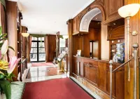 Living Hotel Berlin Mitte - Kitchens