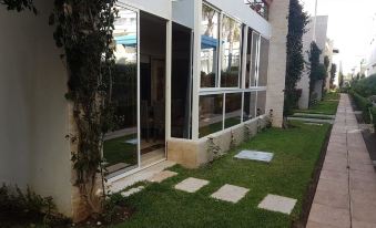 Apartment with 2 Bedrooms in Casablanca, with Shared Pool and Enclosed Garden