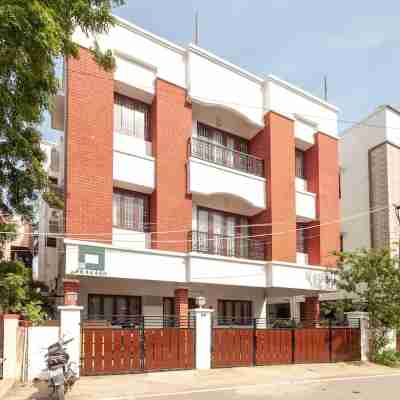 OYO 22019 Skye Service Apartments Hotel Exterior