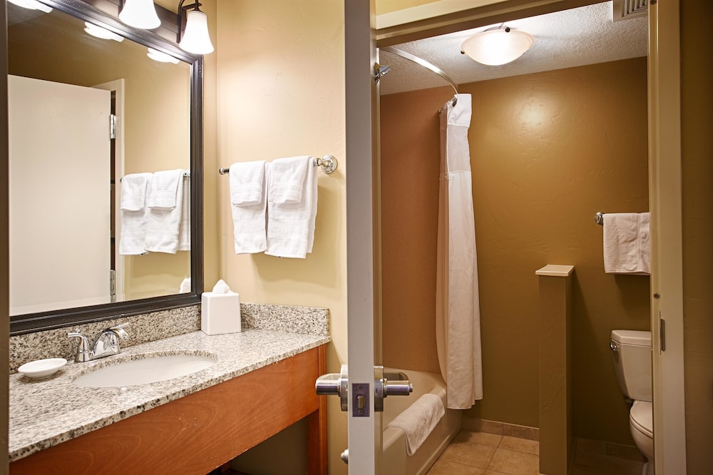 Best Western Plus Canyon Pines