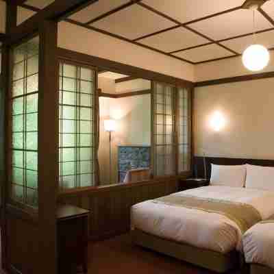 Mampei Hotel Rooms