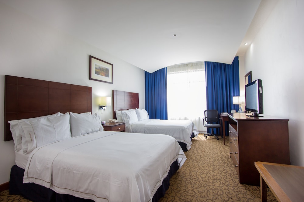 Holiday Inn Express Nuevo Laredo, an Ihg Hotel