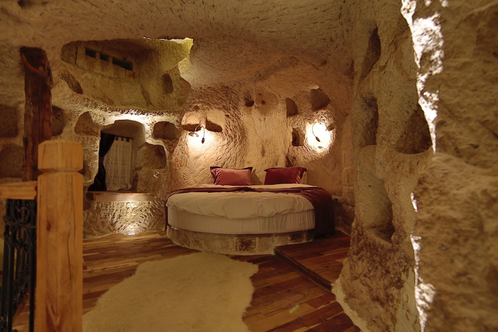 Panoramic Cave Hotel