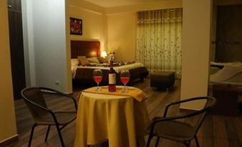 Hotel El Parral Suite