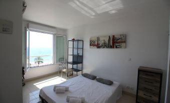 Nice Booking le Kappas Balcon Vue Mer