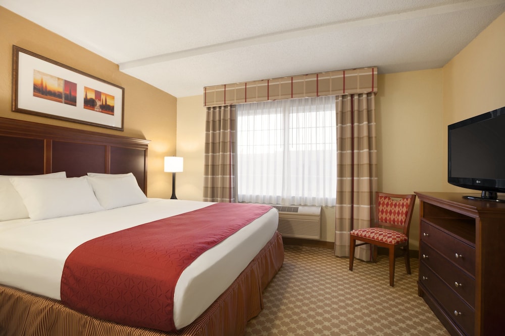 Country Inn & Suites by Radisson, Kalamazoo, MI