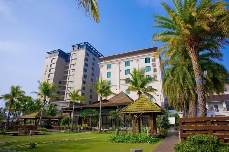 Queena Plaza Hotel Отели рядом с достопримечательностью «Старая улица Гуанчжоу»