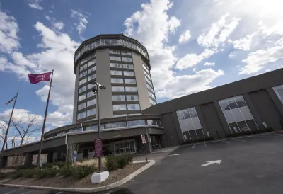 Crowne Plaza Saddle Brook, an IHG Hotel