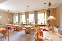 Hotel DH -Deutsches Haus- Hotels in Hinte