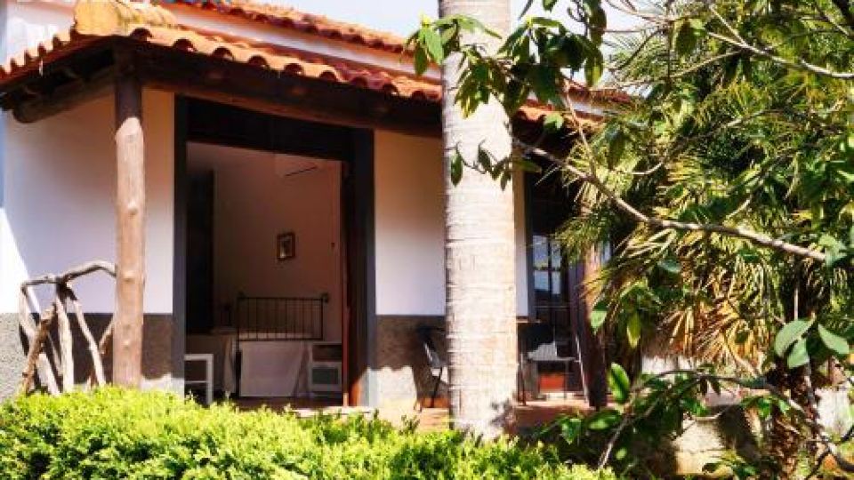 Casas de Campo do Pomar B&B - Self Check-IN
